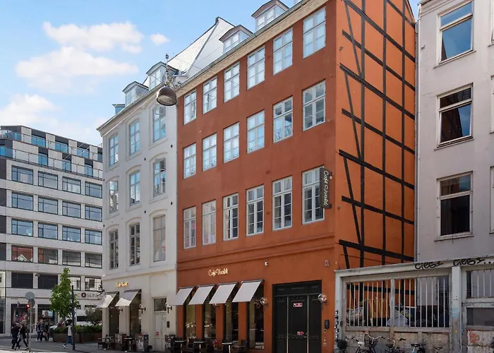 Regent 1 - Lovely 2-bdr W Terrace *