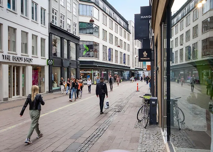 Regent 1 - Lovely 2-bdr W Terrace